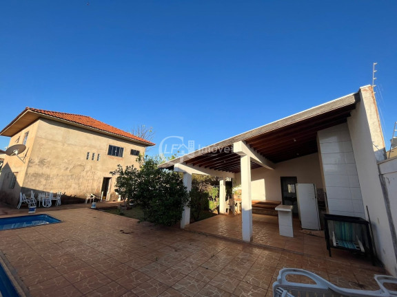 Imagem Casa com 3 Quartos à Venda, 300 m² em Vila Morumbi - Campo Grande Imagem Casa com 3 Quartos à Venda, 300 m² em Vila Morumbi - Campo Grande