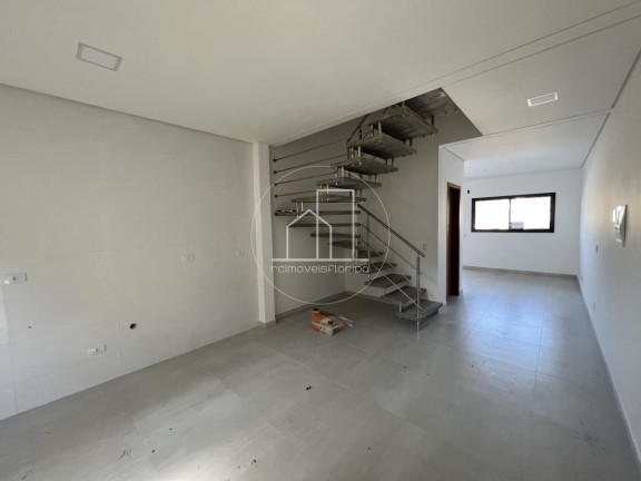 Imagem Casa com 2 Quartos à Venda, 150 m² em São João Do Rio Vermelho - Florianópolis