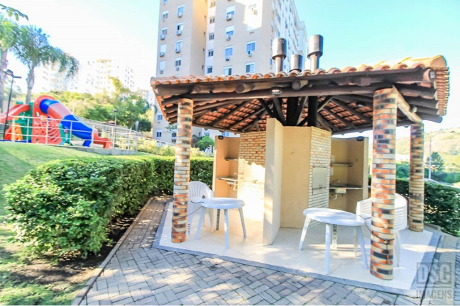 Imagem Imóvel com 2 Quartos à Venda, 52 m² em Jardim Carvalho - Porto Alegre