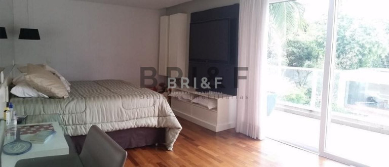 Imagem Casa com 3 Quartos à Venda, 750 m² em Jardim Dos Estados - São Paulo