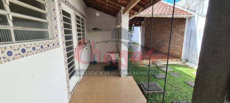 Imagem Casa com 5 Quartos à Venda, 360 m² em Sumaré - Caraguatatuba Imagem Casa com 5 Quartos à Venda, 360 m² em Sumaré - Caraguatatuba