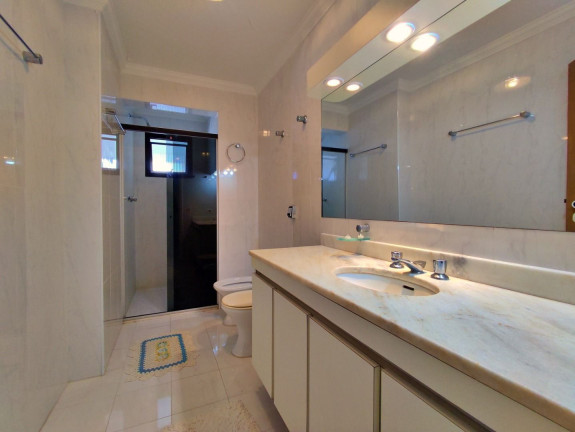 Imagem Apartamento com 3 Quartos à Venda, 120 m² em Pitangueiras - Guarujá Imagem Apartamento com 3 Quartos à Venda, 120 m² em Pitangueiras - Guarujá
