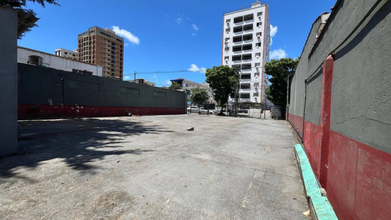 Imagem Terreno para Alugar, 480 m² em Aparecida - Santos Imagem Terreno para Alugar, 480 m² em Aparecida - Santos