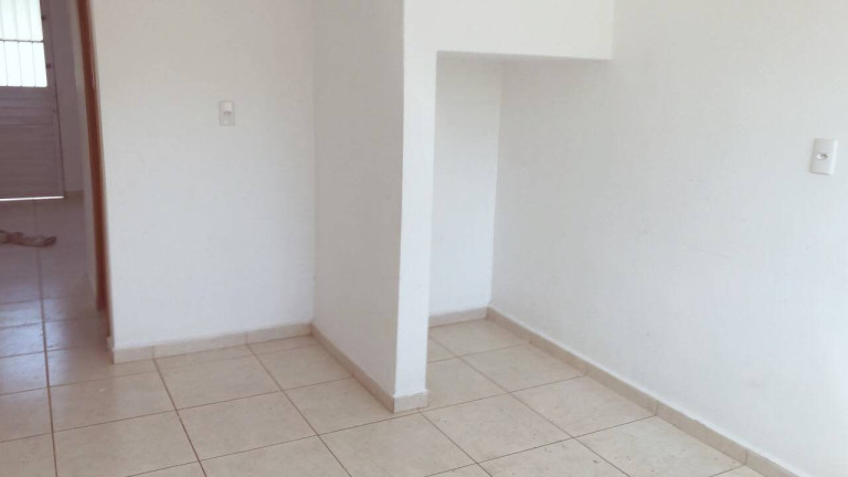 Imagem Casa com 2 Quartos à Venda, 66 m² em Chácaras Luzia Vicente - Bragança Paulista Imagem Casa com 2 Quartos à Venda, 66 m² em Chácaras Luzia Vicente - Bragança Paulista