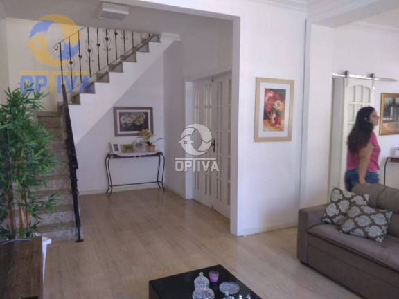 Imagem Casa com 5 Quartos à Venda, 230 m² em Centro - São Pedro Da Aldeia