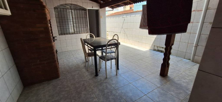 Imagem Casa com 3 Quartos à Venda, em Aviacao - Praia Grande Imagem Casa com 3 Quartos à Venda, em Aviacao - Praia Grande