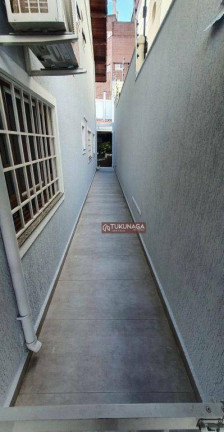 Imagem Sobrado com 3 Quartos à Venda, 252 m² em Parque Renato Maia - Guarulhos
