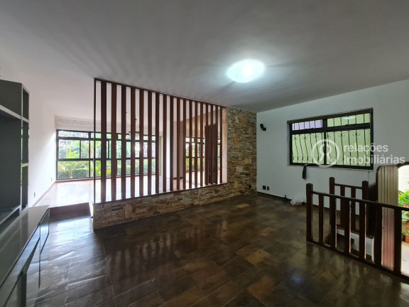 Imagem Casa com 4 Quartos à Venda, 500 m² em Belvedere - Belo Horizonte Imagem Casa com 4 Quartos à Venda, 500 m² em Belvedere - Belo Horizonte