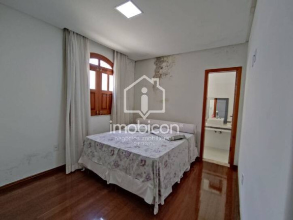 Imagem Casa com 4 Quartos à Venda, 450 m² em Recreio - Vitória Da Conquista