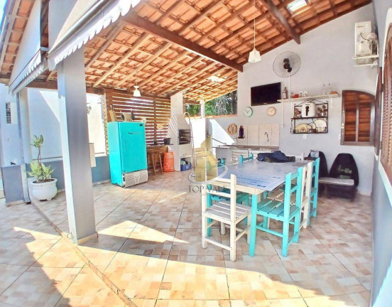 Imagem Casa com 3 Quartos à Venda, 216 m² em Vila Pantaleão - Caçapava Imagem Casa com 3 Quartos à Venda, 216 m² em Vila Pantaleão - Caçapava