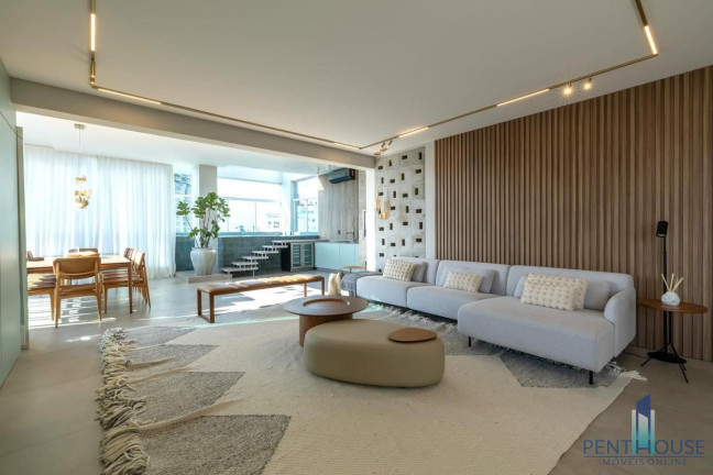 Imagem Cobertura com 4 Quartos à Venda, 241 m² em Centro - Balneário Camboriú