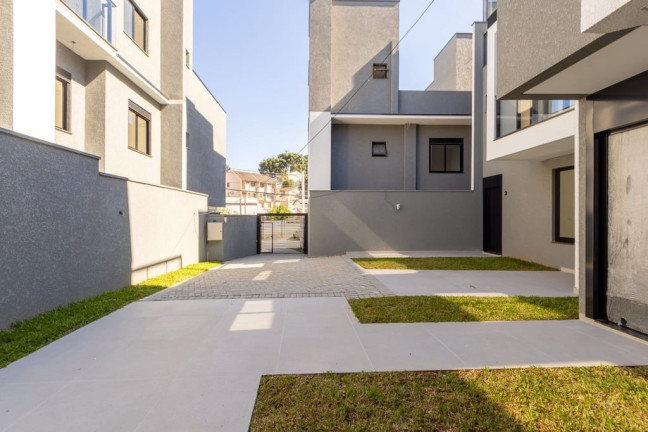 Imagem Casa de Condomínio com 3 Quartos à Venda, 157 m² em Pilarzinho - Curitiba