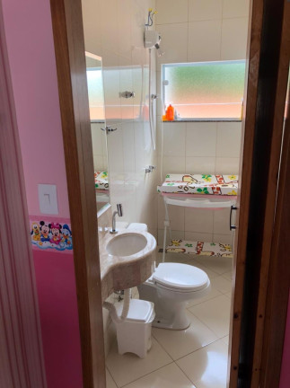 Imagem Sobrado com 3 Quartos à Venda, 210 m² em Santana - Pindamonhangaba