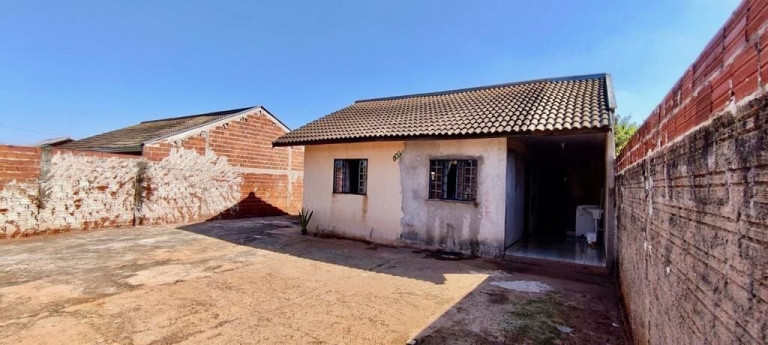 Imagem Casa com 2 Quartos à Venda, 50 m² em Parque Tarumã - Maringa Imagem Casa com 2 Quartos à Venda, 50 m² em Parque Tarumã - Maringa