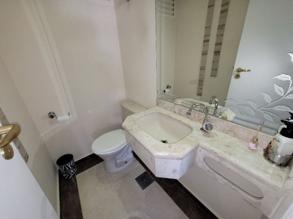 Imagem Apartamento com 3 Quartos à Venda ou Locação, 195 m² em Pitangueiras - Guarujá Imagem Apartamento com 3 Quartos à Venda ou Locação, 195 m² em Pitangueiras - Guarujá