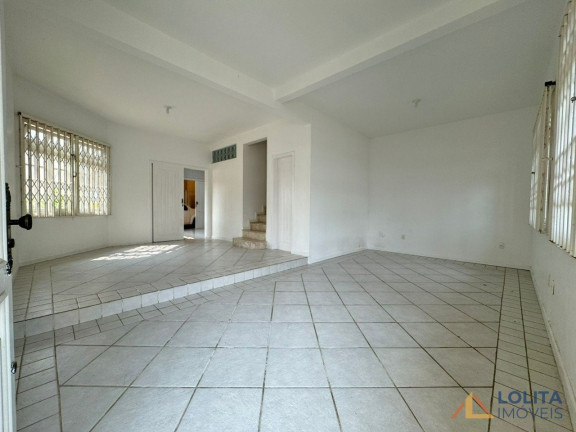 Imagem Casa com 5 Quartos à Venda, 220 m² em Balneário Estreito - Florianópolis Imagem Casa com 5 Quartos à Venda, 220 m² em Balneário Estreito - Florianópolis