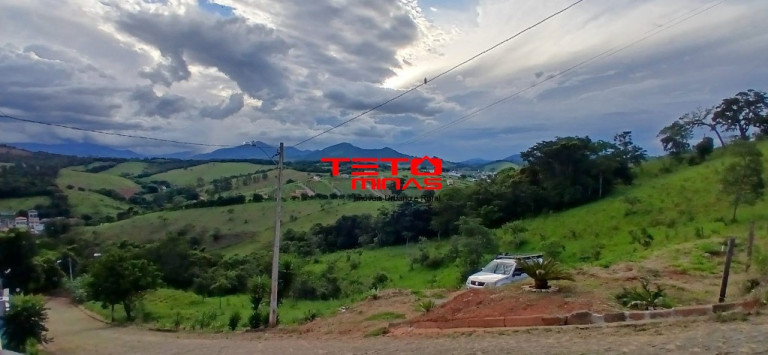Imagem Casa com 2 Quartos à Venda, 50 m² em Bairro São Mateus - São Lourenço