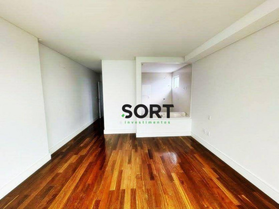 Imagem Cobertura com 3 Quartos à Venda, 164 m² em Centro - Balneário Camboriú