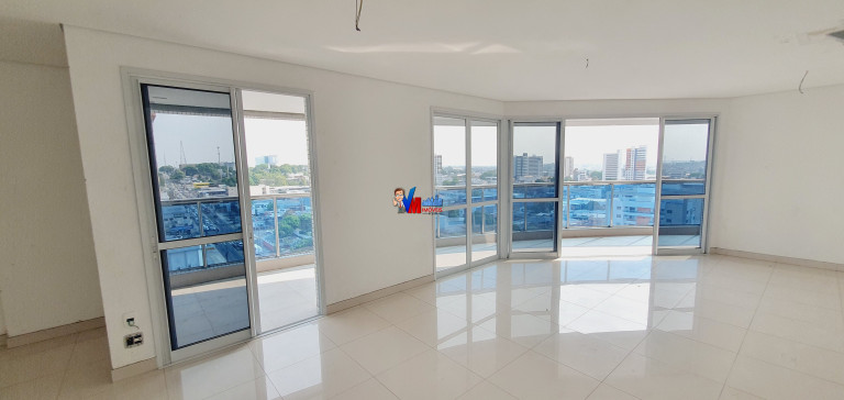 Imagem Cobertura com 4 Quartos à Venda, 300 m² em Adrianópolis - Manaus