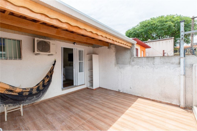 Imagem Casa com 4 Quartos à Venda, 131 m² em Jardim Aeroporto - São Paulo Imagem Casa com 4 Quartos à Venda, 131 m² em Jardim Aeroporto - São Paulo