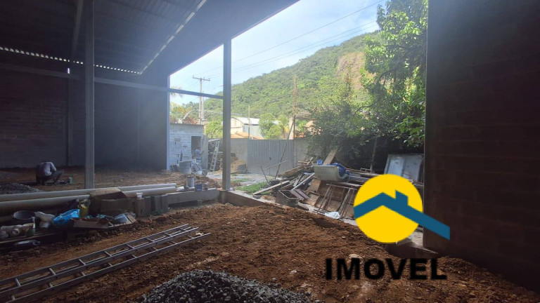 Imagem Galpão para Alugar, 670 m² em Itaipu - Niterói Imagem Galpão para Alugar, 670 m² em Itaipu - Niterói