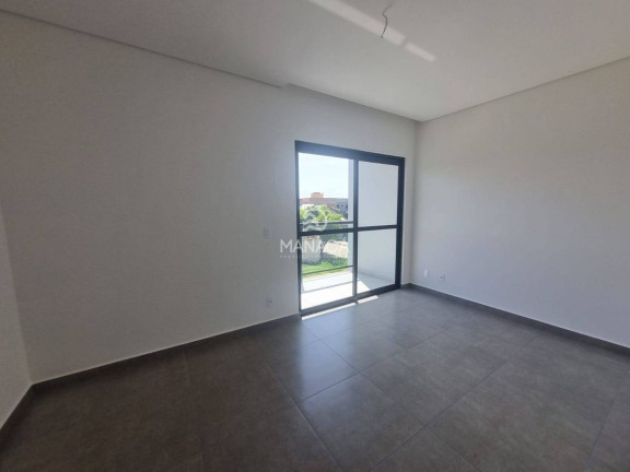 Imagem Sobrado com 3 Quartos à Venda, 116 m² em Centro - Barra Velha