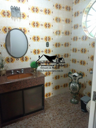 Imagem Casa com 3 Quartos à Venda, 195 m² em Vila Paraíba - Guaratinguetá