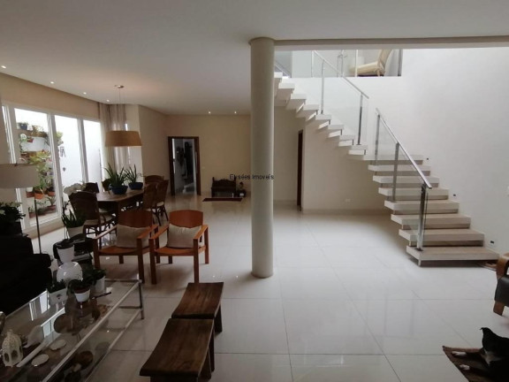 Imagem Sobrado com 5 Quartos para Alugar, 350 m² em Jardim Paulo Vi - São Paulo