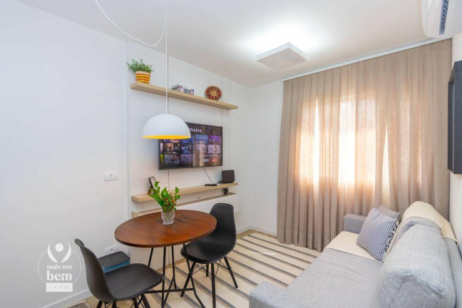 Imagem Apartamento com 1 Quarto à Venda, 24 m² em Centro - Curitiba