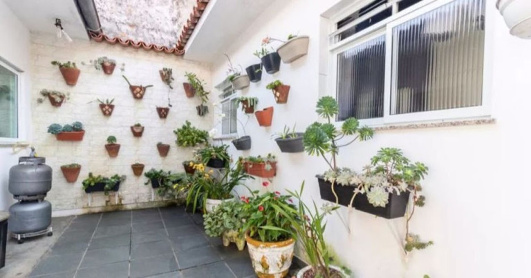 Imagem Casa com 4 Quartos à Venda, 140 m² em Jardim Dom Bosco - São Paulo Imagem Casa com 4 Quartos à Venda, 140 m² em Jardim Dom Bosco - São Paulo