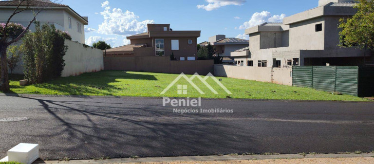Terreno à Venda, 735 m² em Condomínio Guaporé - Ribeirão Preto