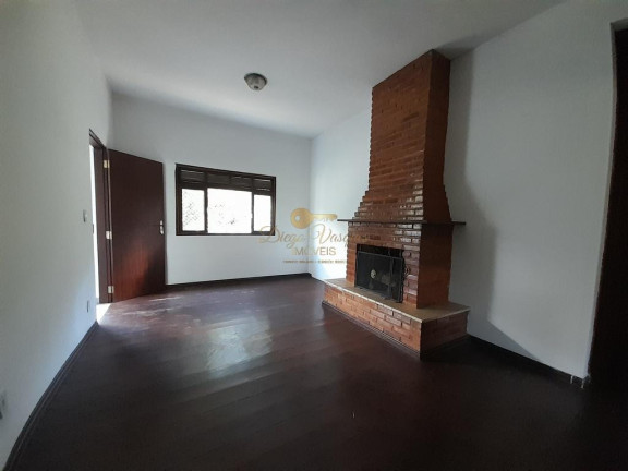 Imagem Casa com 3 Quartos à Venda, 525 m² em Pessegueiros - Teresópolis