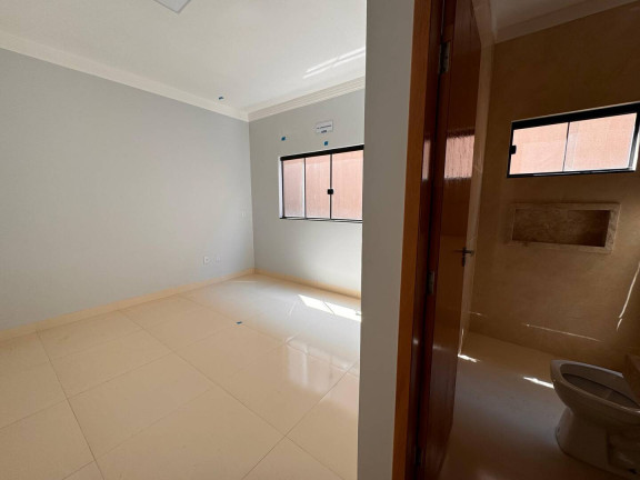 Imagem Casa com 3 Quartos à Venda, 102 m² em Popular - Caldas Novas Imagem Casa com 3 Quartos à Venda, 102 m² em Popular - Caldas Novas
