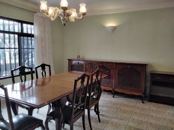 Imagem Casa com 3 Quartos à Venda, 220 m² em Vila Moinho Velho - São Paulo