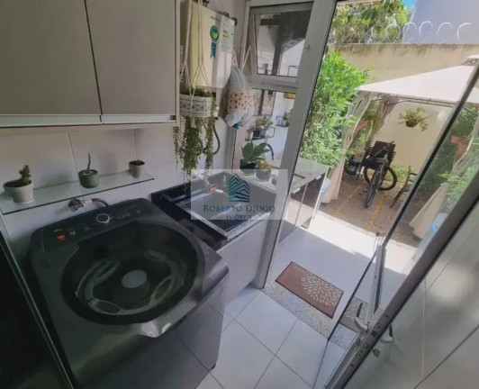 Imagem Imóvel com 2 Quartos à Venda, 110 m² em Camorim - Rio De Janeiro Imagem Imóvel com 2 Quartos à Venda, 110 m² em Camorim - Rio De Janeiro