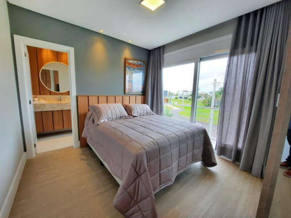 Imagem Casa com 5 Quartos à Venda, 370 m² em Centro - Xangri-la Imagem Casa com 5 Quartos à Venda, 370 m² em Centro - Xangri-la