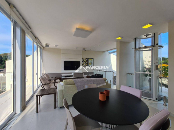 Imagem Casa com 5 Quartos à Venda, 553 m² em Riviera Módulo 18 - Bertioga Imagem Casa com 5 Quartos à Venda, 553 m² em Riviera Módulo 18 - Bertioga