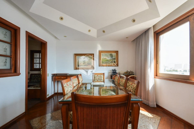 Imagem Apartamento com 4 Quartos à Venda, 246 m² em Pinheiros - São Paulo Imagem Apartamento com 4 Quartos à Venda, 246 m² em Pinheiros - São Paulo