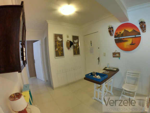 Imagem Apartamento com 3 Quartos para Temporada, 130 m² em Centro - Balneário Camboriú Imagem Apartamento com 3 Quartos para Temporada, 130 m² em Centro - Balneário Camboriú