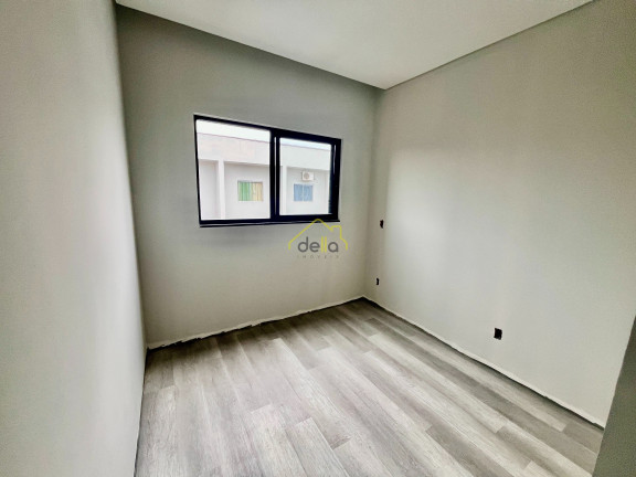 Imagem Casa com 3 Quartos à Venda, 105 m² em Iririú - Joinville Imagem Casa com 3 Quartos à Venda, 105 m² em Iririú - Joinville