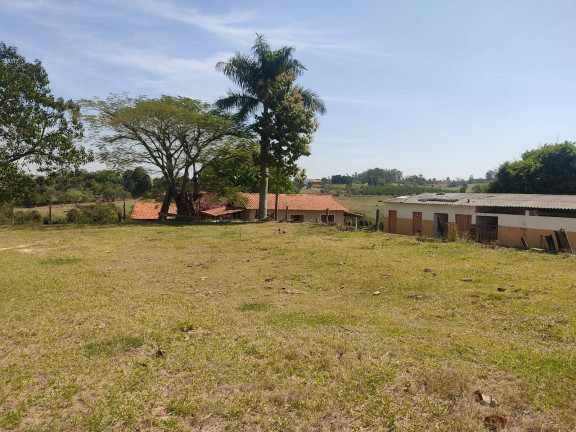Imagem Chácara com 4 Quartos à Venda, 242 m² em Cercadinho - Alambari