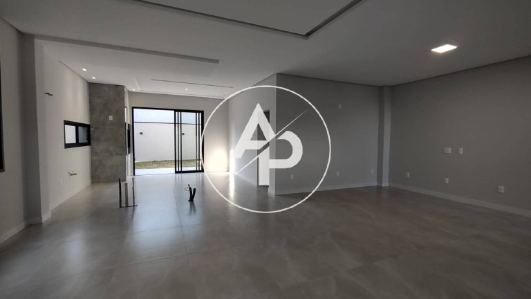 Imagem Casa de Condomínio com 3 Quartos à Venda, 305 m² em Colônia Dona Luíza - Ponta Grossa
