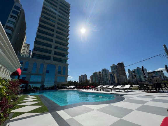 Imagem Apartamento com 4 Quartos à Venda, 166 m² em Meia Praia - Itapema Imagem Apartamento com 4 Quartos à Venda, 166 m² em Meia Praia - Itapema