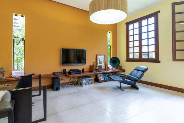 Imagem Casa com 4 Quartos à Venda, 365 m² em Piratininga - Niterói Imagem Casa com 4 Quartos à Venda, 365 m² em Piratininga - Niterói