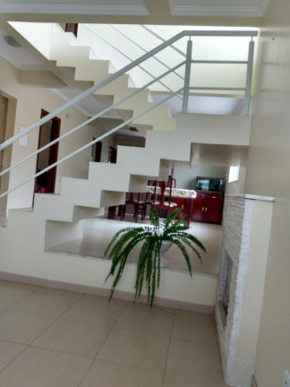 Imagem Casa com 4 Quartos à Venda, 230 m² em Pedra Branca - Palhoça Imagem Casa com 4 Quartos à Venda, 230 m² em Pedra Branca - Palhoça