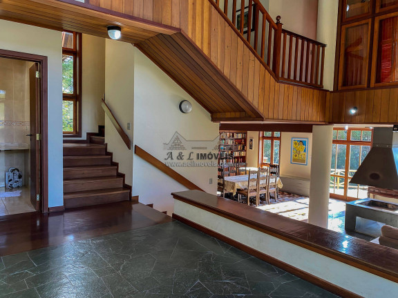 Imagem Casa com 5 Quartos à Venda, 417 m² em Alto Boa Vista - Campos Do Jordão