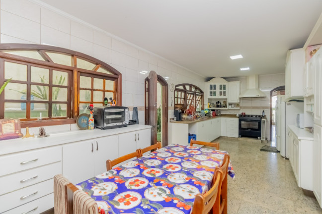 Imagem Sobrado com 4 Quartos à Venda, 385 m² em Vila Canero - São Paulo