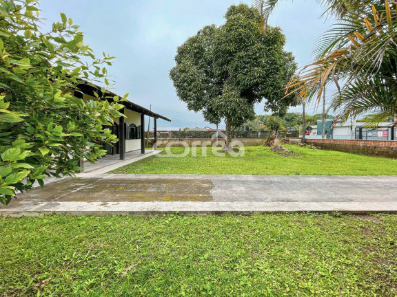 Imagem Casa com 3 Quartos à Venda, 660 m² em Costeira - Balneário Barra Do Sul Imagem Casa com 3 Quartos à Venda, 660 m² em Costeira - Balneário Barra Do Sul