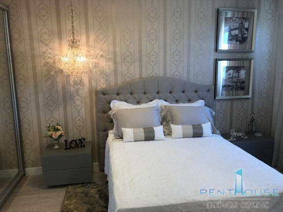 Imagem Apartamento com 2 Quartos à Venda, 71 m² em Centro - Camboriú