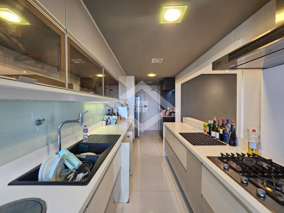 Imagem Apartamento com 3 Quartos à Venda, 145 m² em Barra Olímpica - Rio De Janeiro Imagem Apartamento com 3 Quartos à Venda, 145 m² em Barra Olímpica - Rio De Janeiro